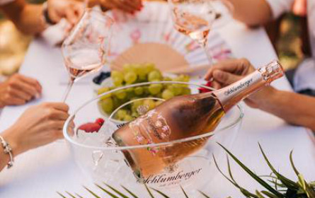 Schlumberger sendet Frühlingsgrüße ins Home Office