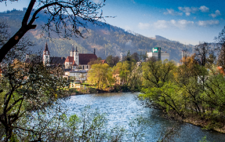 Klösterlicher Beistand für Österreichs für Gösser-Bier