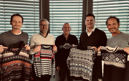 Zeppelin, Emil, Ludwig initiert Aktion mit AEG Wäschetrockner