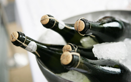 Ende der Schaumweinsteuer – Preisvorteil für Lidl Kunden