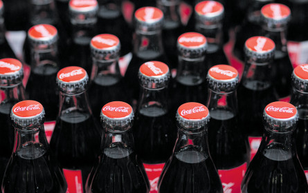 Coca-Cola schließt sich Werbe-Boykott von Online-Netzwerken an