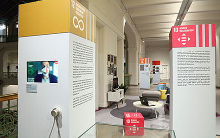 Corona Impact: An-Denken in 17 Stationen