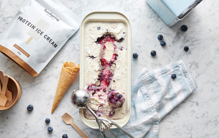 Gerührtes Eis aus der Tüte: Leichter Sommergenuss mit foodspring