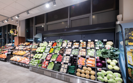 Billa eröffnet in St. Valentin