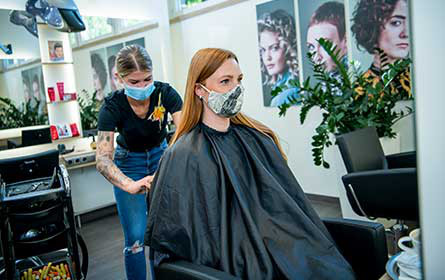 Covid-Beitrag über 400 Euro für alle dm-Mitarbeiter