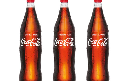 Die Coca-Cola 1 Liter-Mehrweg-Glasflasche ist da