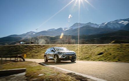 Magna baut E-SUV Ocean von Fisker