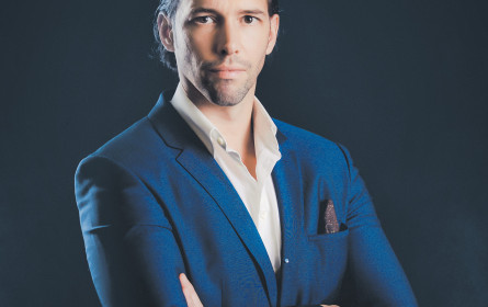 Gute Mitarbeiter in den Mittelpunkt