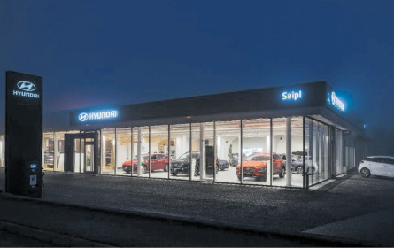 Autohaus Seipl eröffnet neuen Schauraum
