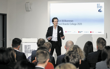 „Lass uns mal Haltung zeigen”