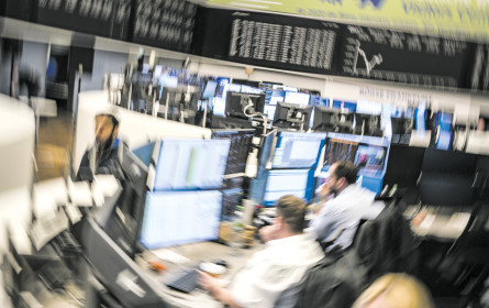 Corona-Panik trifft jetzt Wirtschaft und Börsen