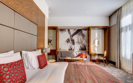 Fünf Sterne und ein Herz für Corona-Helden