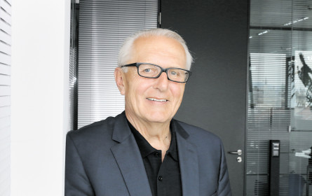 Peter Lammerhuber erhält medianet xcellence.award