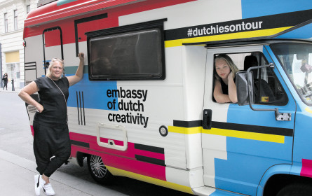 Embassy of Dutch Creativity on tour