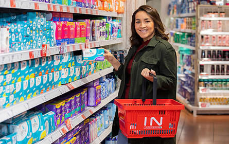 Spar senkt Preise auf Binden, Tampons & Co