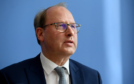 Deutscher Handel fordert baldige Öffnung aller Geschäfte