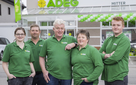 Adeg Mitter eröffnet in Hausruck