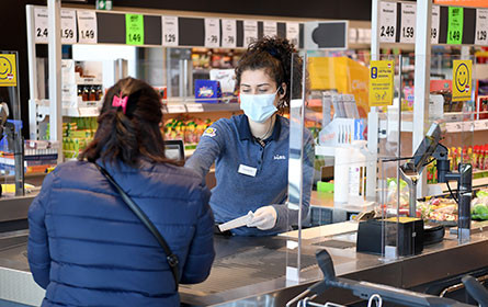 Corona: Handel fordert Aus für Maskenpflicht von 3-G-Mitarbeitern