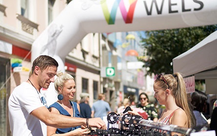 Schnäppchenjagd in Wels: "Heiße Preise" bei über 40 Teilnehmern