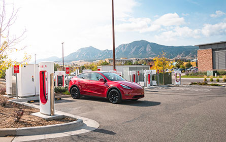 Tesla erhöht das Auslieferungstempo