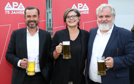 APA lud zum Jubiläums-Bierigen