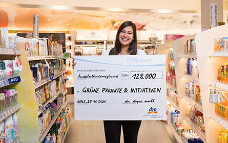 dm spendet 128.000 Euro für ökologische Nachhaltigkeit
