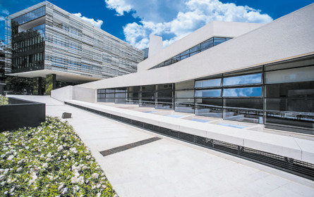 Angelini kauft in Schweiz zu