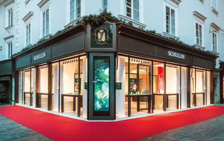 Uhren, Schmuck und edle Geschenkartikel