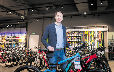 Intersport radelt der Krise davon