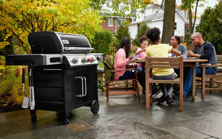 Am Grillrost geht es wieder hoch her!