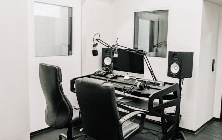 Motto: „Expertise in-house bündeln”