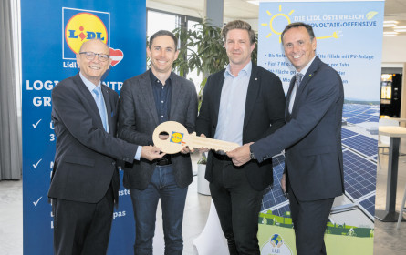 Groß in Großebersdorf