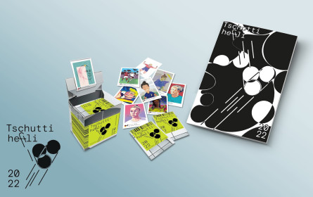 Die Frauenfußball-EM 2022 im neuen "tschutti heftli"