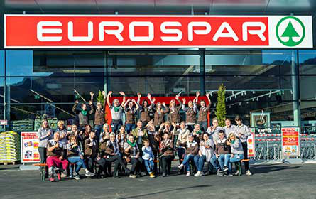 Spar-Kaufmannsfamilie Feurhuber eröffnet wieder