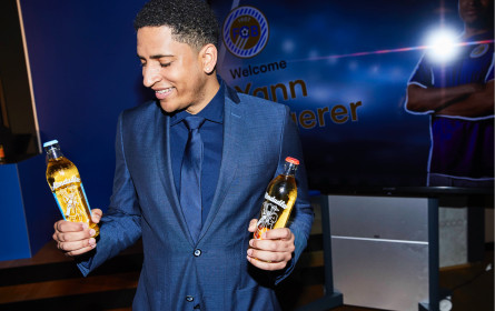 Von sportlichen und romantischen Verpflichtungen: Die Almdudler-Kampagne schreibt mit Wien Nord Serviceplan weitere Kapitel