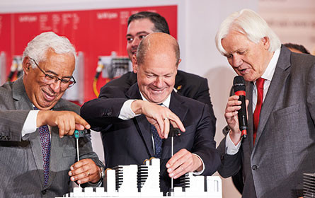 Hoher Besuch bei Beckhoff