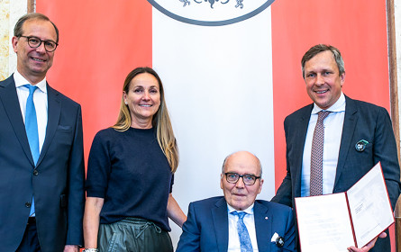 Staud´s Wien mit Bundeswappen der Republik Österreich ausgezeichnet