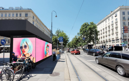 Infinity Media erleuchtet Opernring im Sonderformat