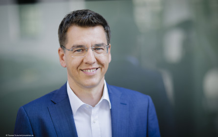 Mit Fakten gegen Fakes: Material zum Thema Desinformation