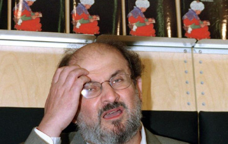 Nachfrage nach Rushdies "satanischen Versen" stark gestiegen