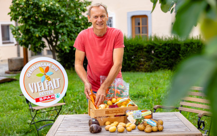 Mit Streifenanbau zu biodynamischem Gemüse von Morgentau