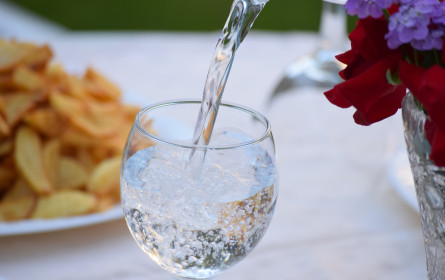 Mineralwasserabsatz nähert sich wieder dem Vorkrisenniveau