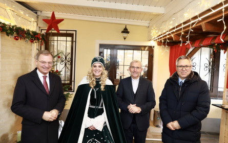 Postamt Christkindl eröffnet seine Türen