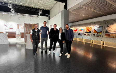 Brokkoli lässt die Fundermax Produktwelt digital aufleben