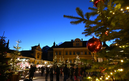 Offene Geschäfte am Samstag für späte Christkindl