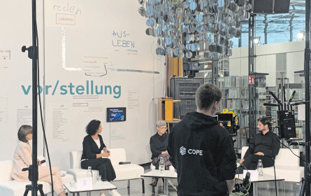 1.400 Projekte und 100 Awards