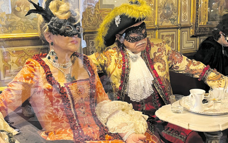 Aber bitte mit Maske!