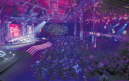 Heuer gibt es die ganz große Bühne