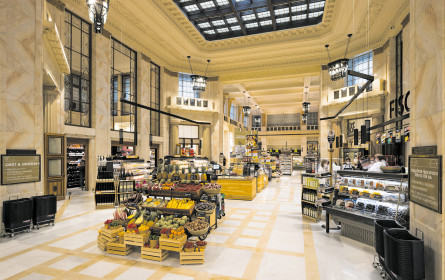 Auf Genussreise durchs Bankfoyer