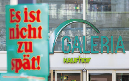 Karstadt greift nach dem Rettungsschirm